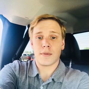 Meet your Posher, Eric